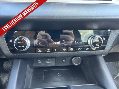 Used 2022 Mitsubishi Outlander SE AWD/4WD image 27