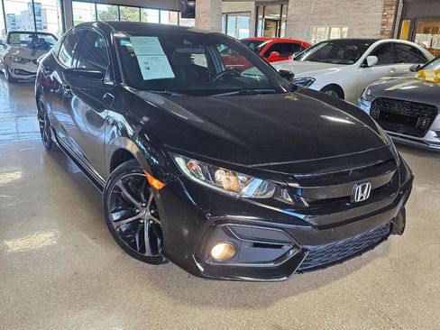 Used 2021 Honda Civic Sport image 1