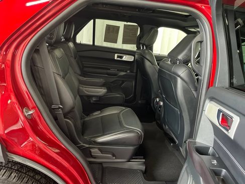 Used 2020 Ford Explorer ST w/ ST Street Pack AWD/4WD image 25