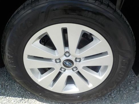 Used 2016 Subaru Outback 2.5i Premium image 35