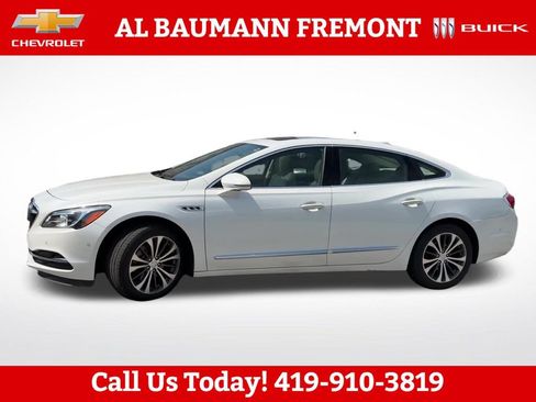 Used 2017 Buick LaCrosse Premium w/ Driver Confidence Package #2 FWD image 4
