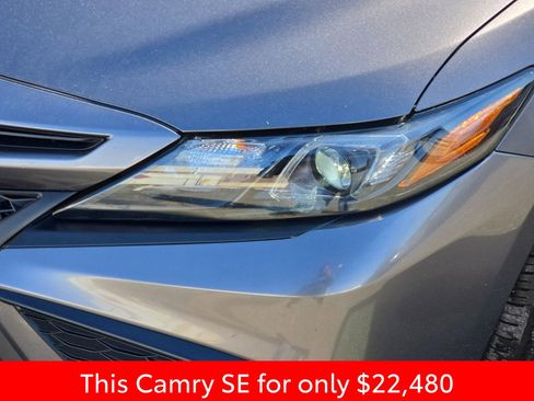 Used 2024 Toyota Camry SE image 37