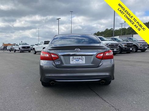 Used 2016 Nissan Altima 2.5 SR image 5