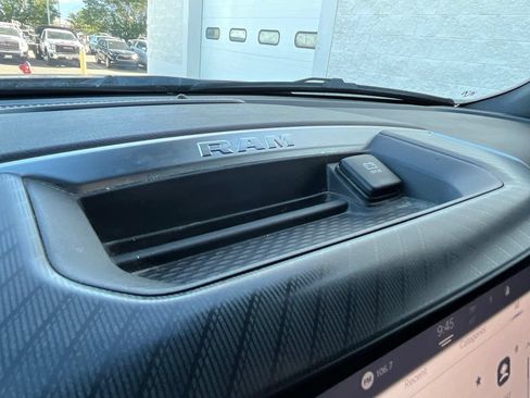 Used 2025 RAM 1500 Big Horn AWD/4WD image 19
