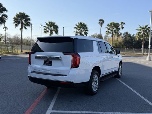 Used 2023 GMC Yukon XL SLT image 22