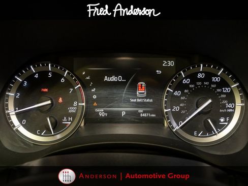 Used 2022 Toyota Highlander Limited AWD/4WD image 21