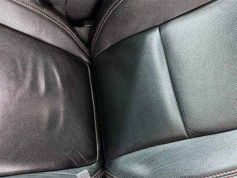 Used 2019 Jeep Wrangler Unlimited Rubicon w/ Dual Top Group image 19