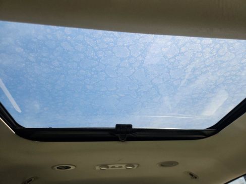 Used 2017 Buick Enclave Leather AWD/4WD image 26