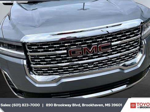 Used 2023 GMC Acadia Denali w/ Denali Technology Package FWD image 22