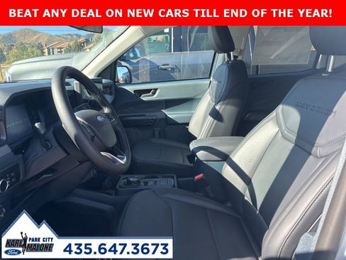 New 2025 Ford Maverick Lariat w/ Black Appearance Package image 7