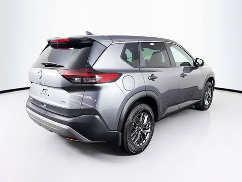 Used 2023 Nissan Rogue S AWD/4WD image 11