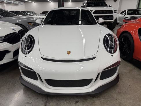Used 2016 Porsche 911 GT3 RS RWD image 2