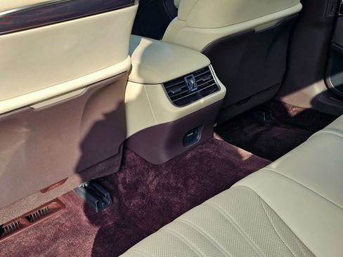 Used 2019 Lexus LS 500 500 Base image 25