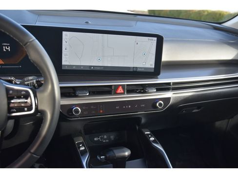 Used 2024 Kia Sorento S w/ Panoramic Sunroof Package image 20