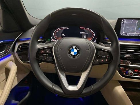Used 2020 BMW 530i w/ Convenience Package image 11