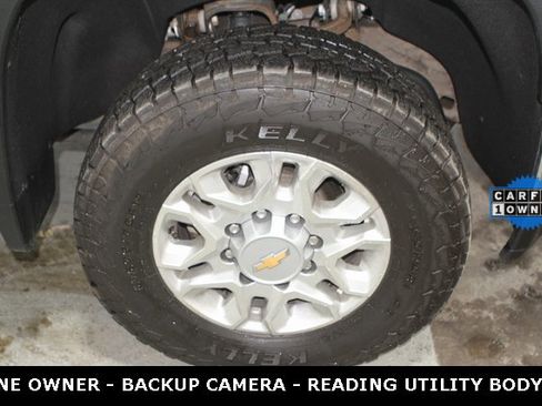 Used 2022 Chevrolet Silverado 2500 LT w/ Convenience Package image 6