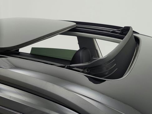 Used 2023 Audi Q8 Premium Plus w/ Premium Plus Package image 17