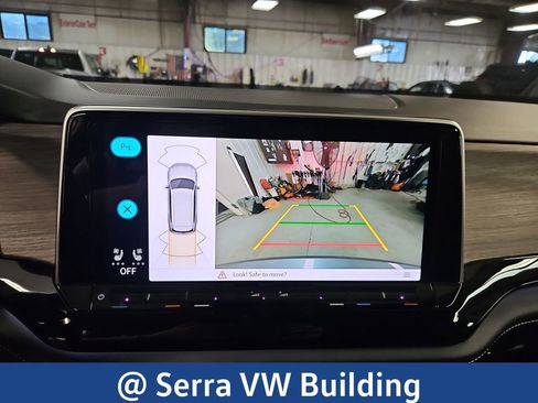 Used 2024 Volkswagen Atlas SEL AWD/4WD image 26