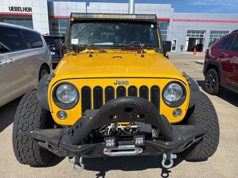 Used 2015 Jeep Wrangler Unlimited Sport w/ Quick Order Package 24S AWD/4WD image 14