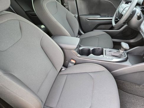 New 2026 Kia K4 LXS image 10