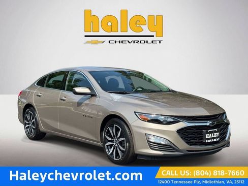 Used 2022 Chevrolet Malibu RS FWD image 1