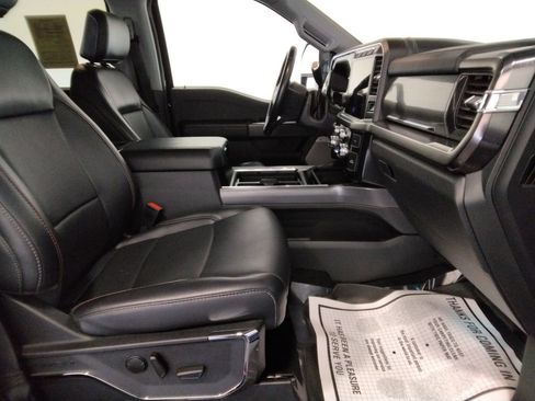 Used 2024 Ford F250 Lariat w/ Lariat Ultimate Package image 46