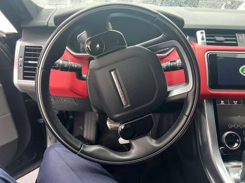 Used 2022 Land Rover Range Rover Sport HSE Dynamic image 15