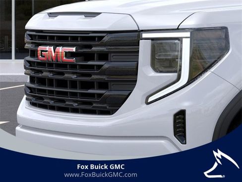 Used 2026 GMC Sierra 1500 Elevation image 12