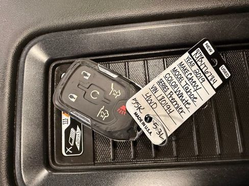 Used 2019 Chevrolet Tahoe Premier AWD/4WD image 48