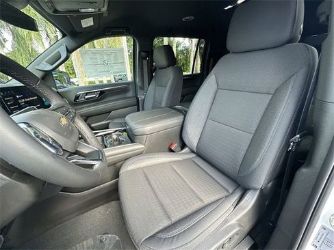 New 2026 Chevrolet Suburban LS image 13