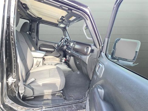 Used 2020 Jeep Wrangler Unlimited Sport S image 23
