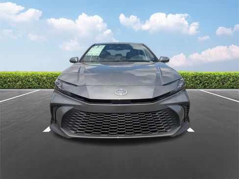 New 2026 Toyota Camry SE w/ Convenience Package FWD image 9