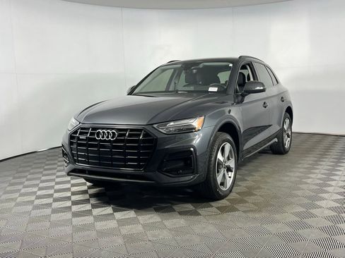 Used 2025 Audi Q5 2.0T Premium image 4
