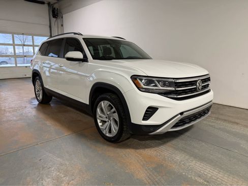 Used 2021 Volkswagen Atlas SE w/ Panoramic Sunroof Package image 5