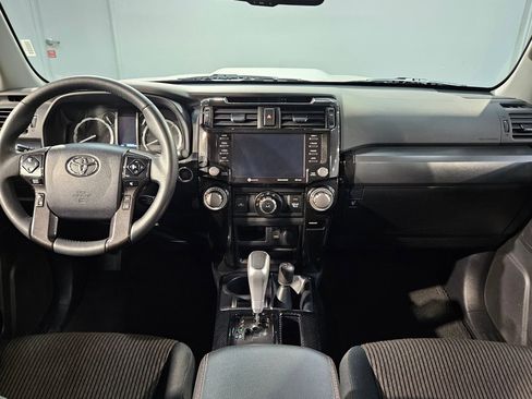 Used 2024 Toyota 4Runner TRD Off-Road image 10