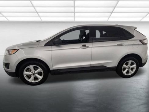 Used 2015 Ford Edge SE FWD image 3