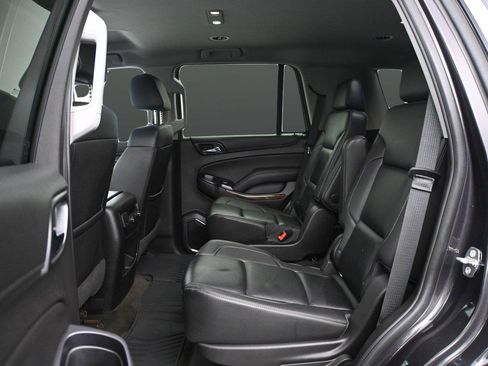 Used 2018 Chevrolet Tahoe LT AWD/4WD image 8