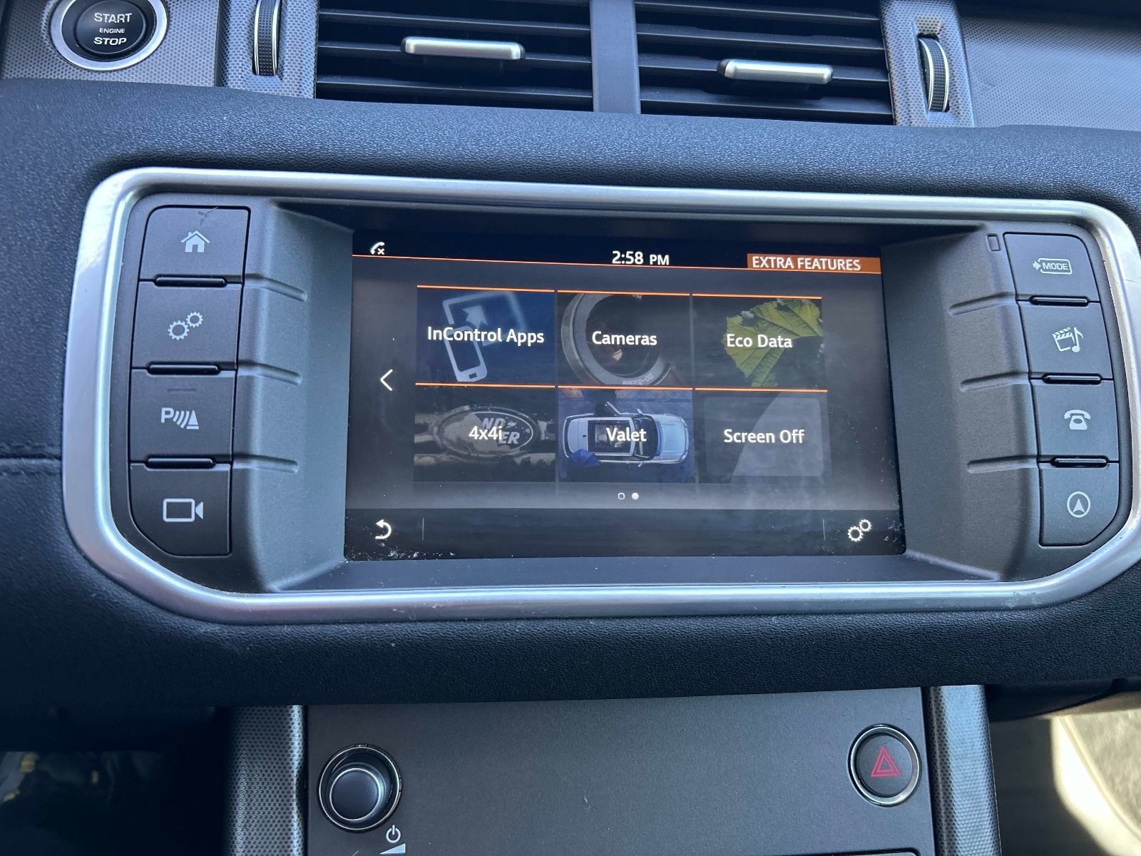 Used 2018 Land Rover Range Rover Evoque SE AWD/4WD image 30