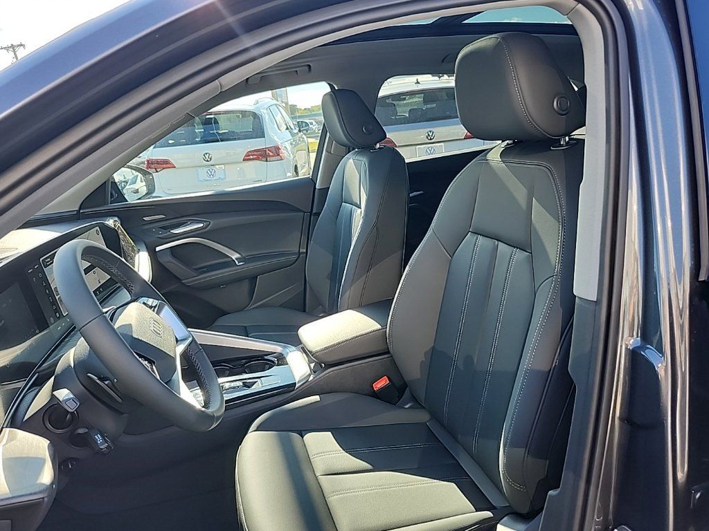 New 2026 Audi Q5 Premium Plus AWD/4WD image 11