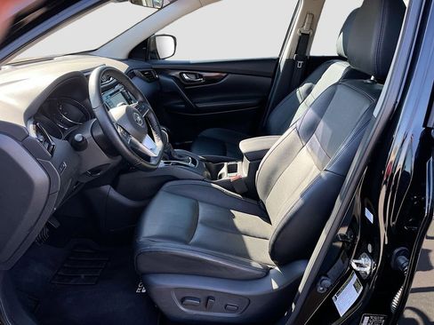 Used 2022 Nissan Rogue Sport SL AWD/4WD image 22