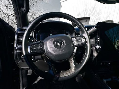 Used 2025 RAM 3500 Limited image 12