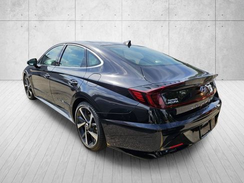 Used 2023 Hyundai Sonata SEL Plus FWD image 9