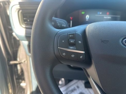 New 2025 Ford Maverick XL image 19