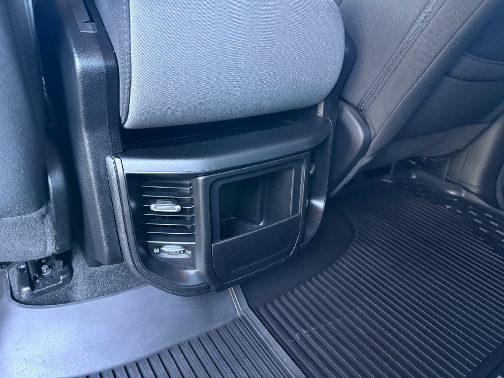 Used 2023 RAM 1500 Big Horn AWD/4WD image 36
