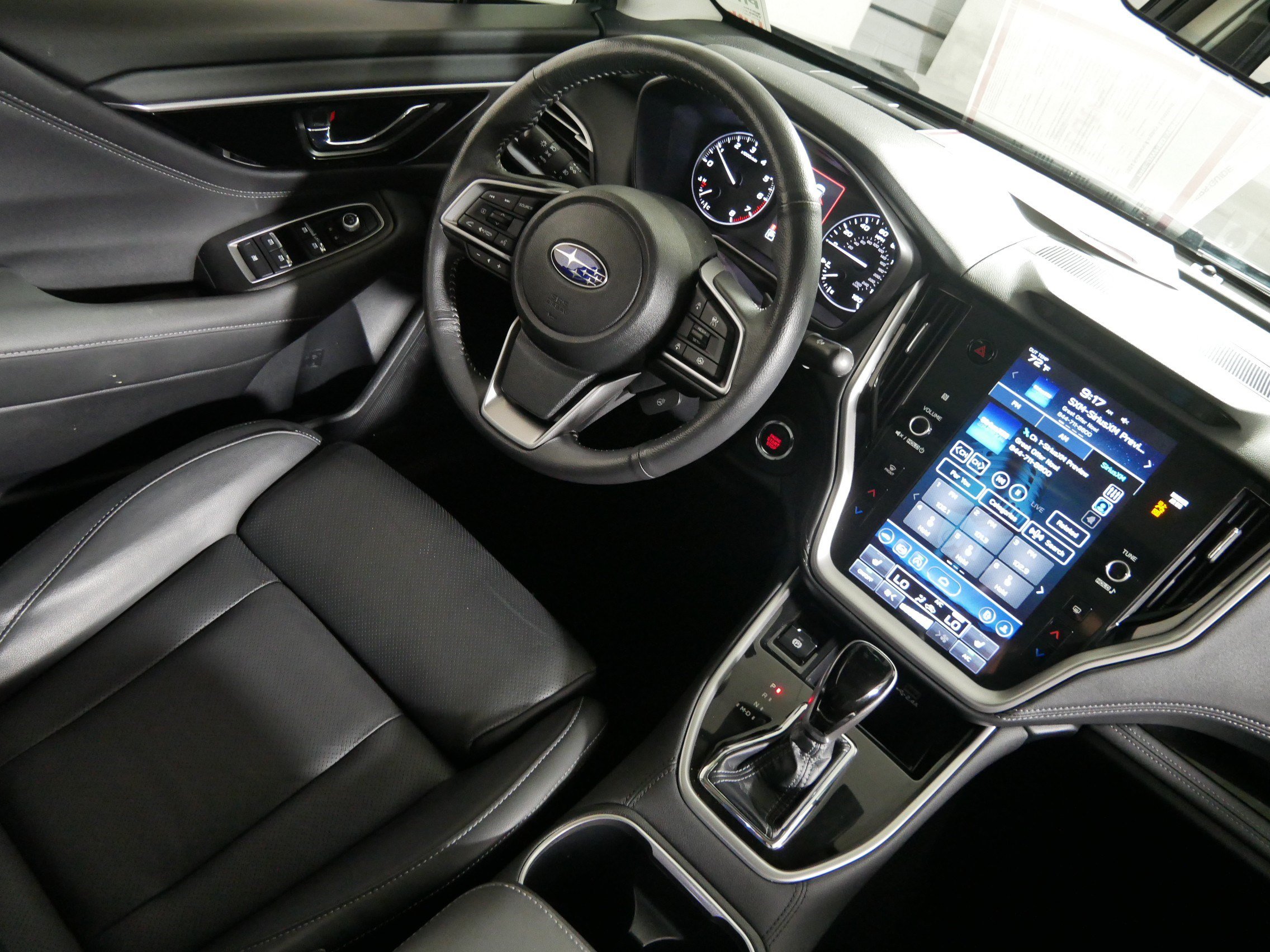Used 2024 Subaru Legacy Limited AWD/4WD image 9