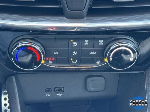 Used 2024 Buick Encore GX Sport Touring w/ Comfort Package image 21