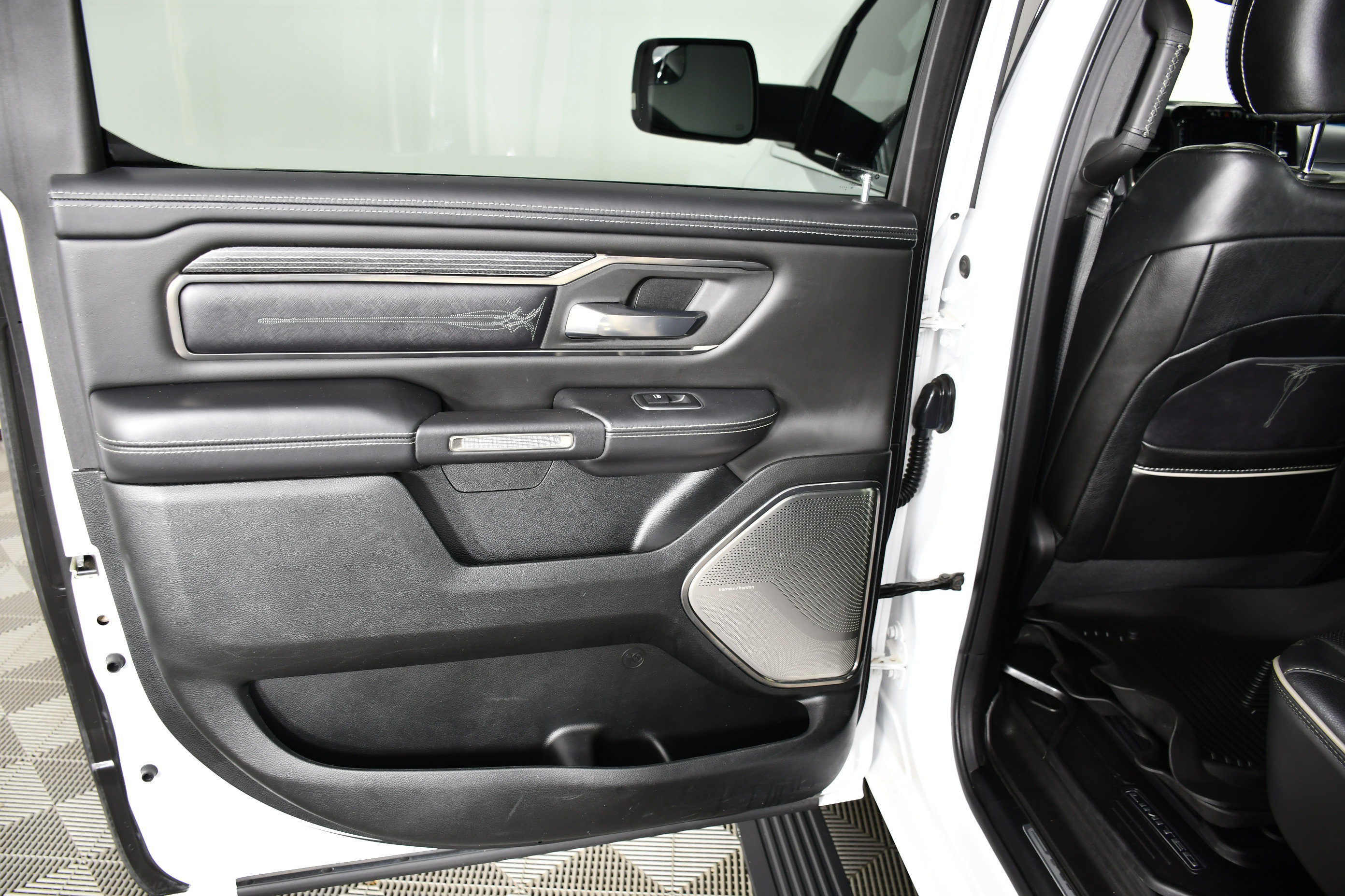 Used 2020 RAM 1500 Limited AWD/4WD image 48