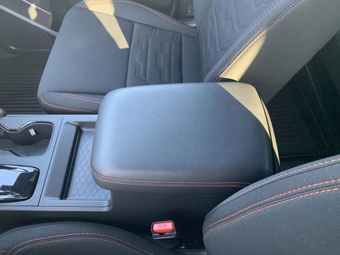 Used 2023 Nissan Frontier PRO-4X w/ Technology Package image 22