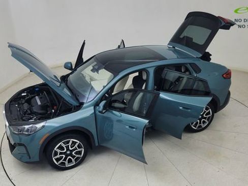Used 2025 BMW X2 xDrive28i w/ Premium Package AWD/4WD image 85