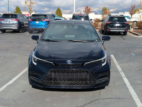 Used 2023 Toyota Corolla SE image 11